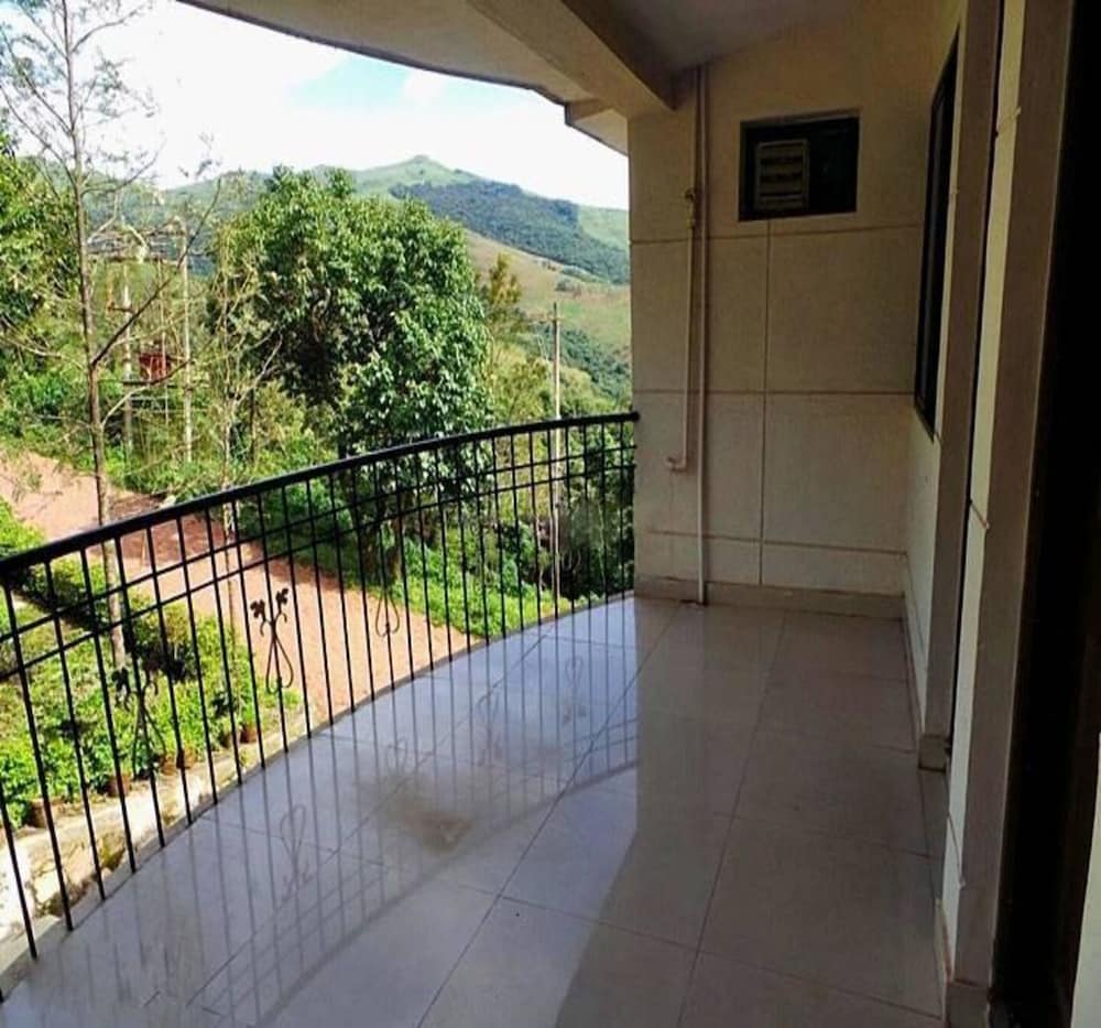 Green woods Resort