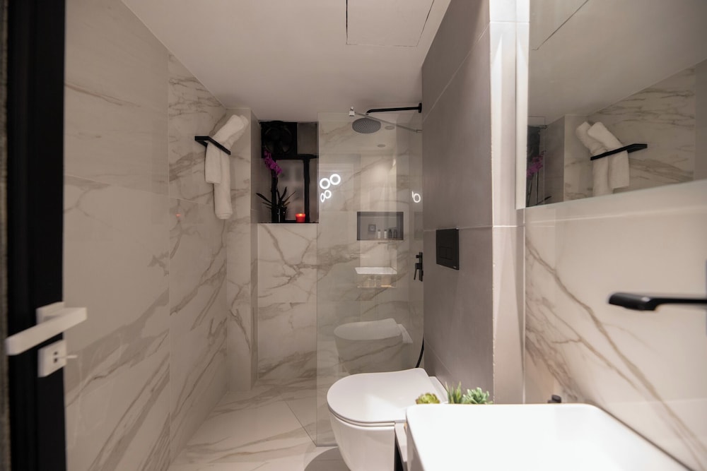 O&O Group - Kolonaki Urban Residence