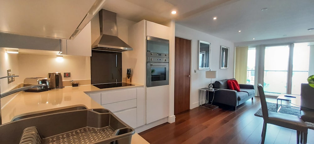 MySquare Apartments Canary Wharf