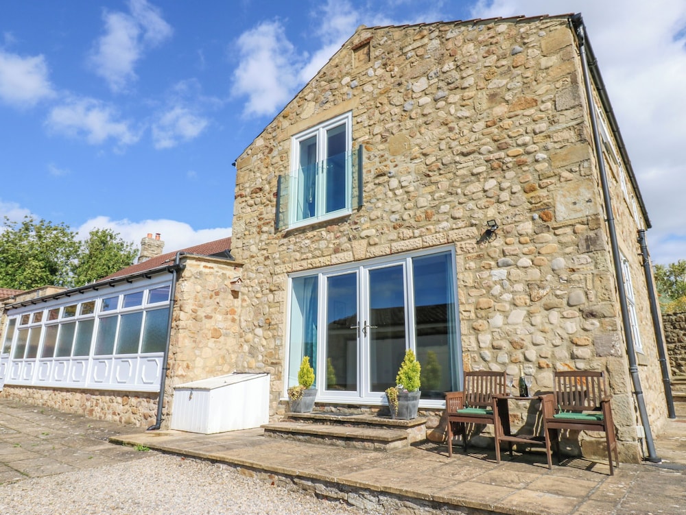 Moorhen House