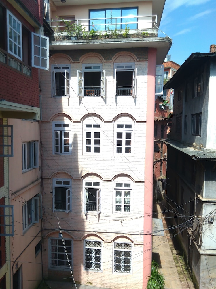 Big Bell Guest House view 5