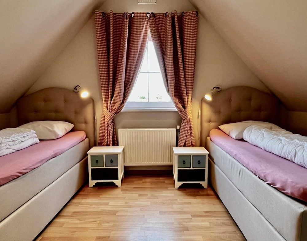 Holiday Home in Sint Maartenszee for 6