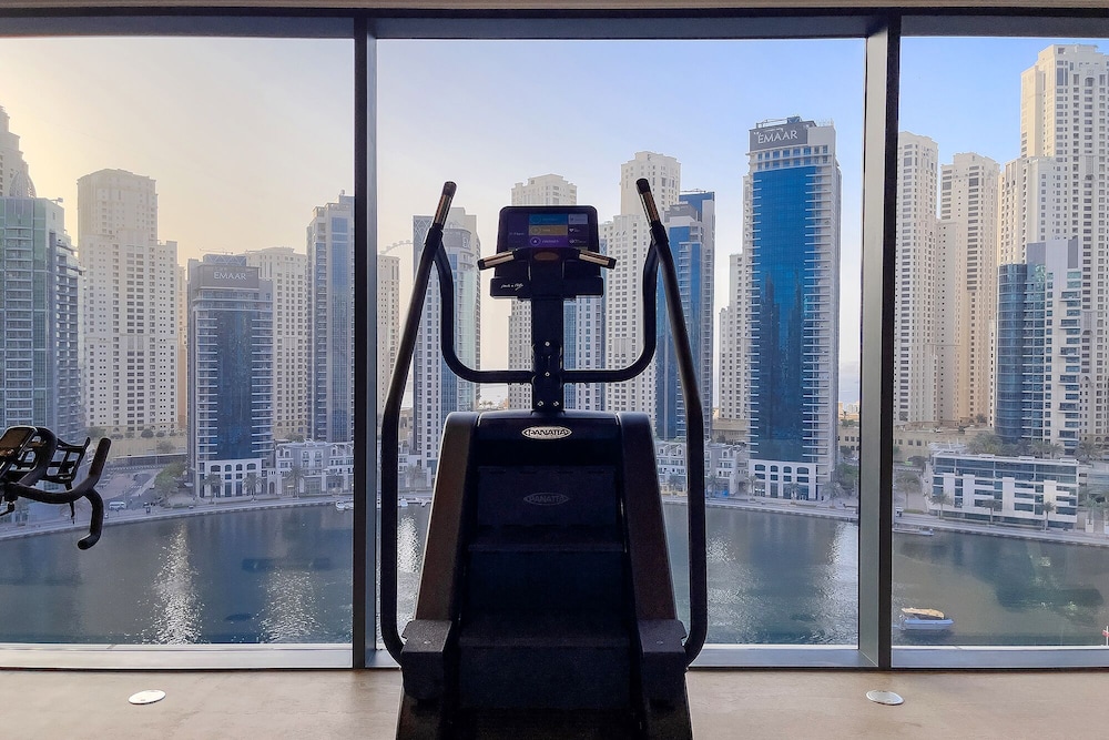 Apartment with beautiful view on Marina