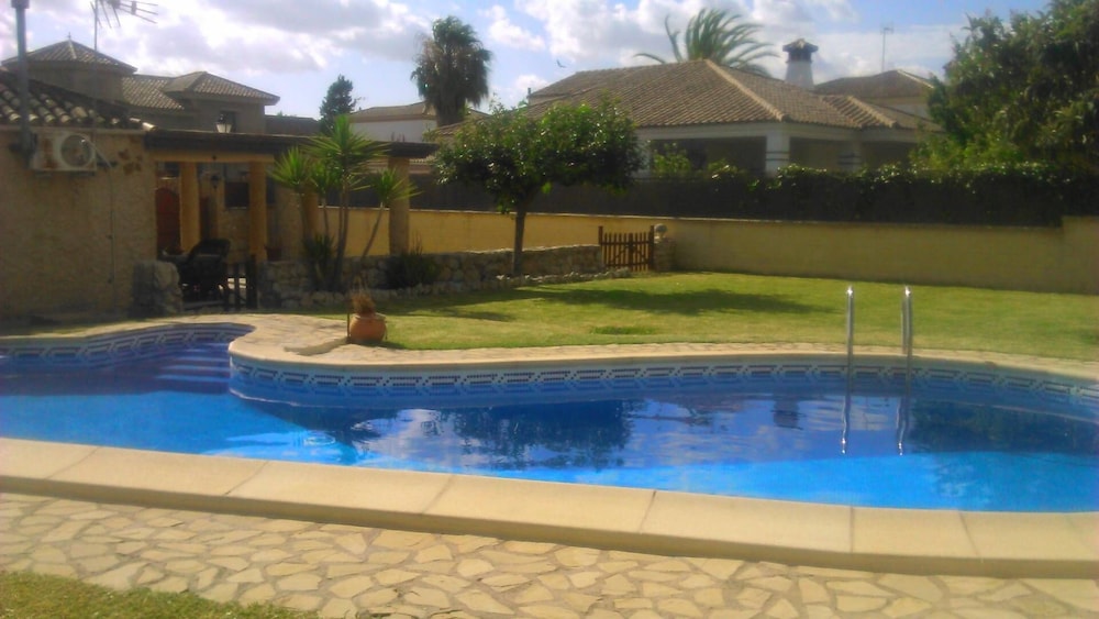 Photo 11
