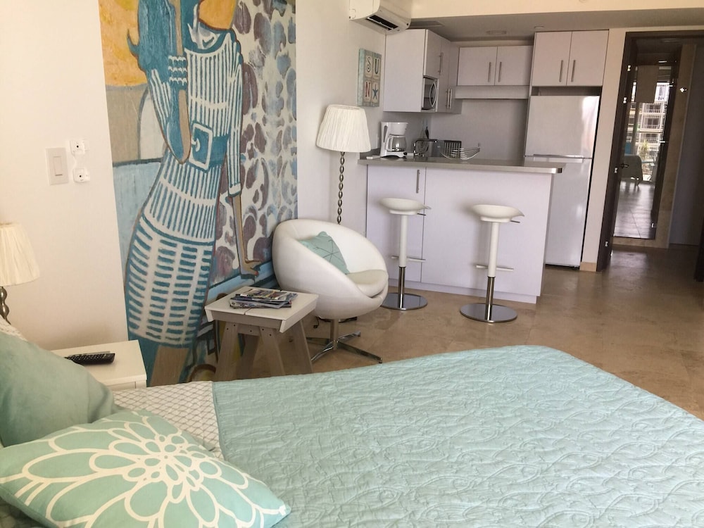 Lovely Sea View,eagle Beach, Oasis Condominium Wifi