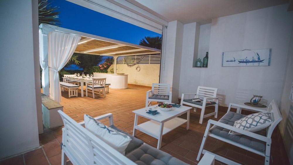 Villa Acquamarina 9 view 2