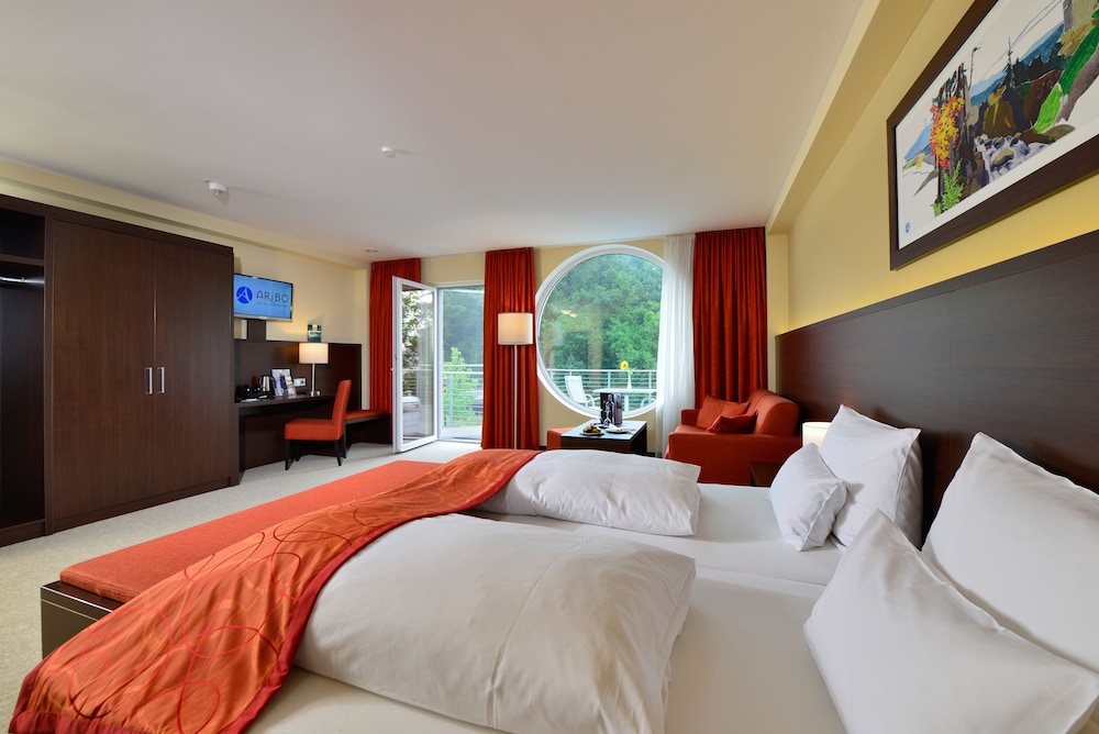 Berlin Vacations - ARIBO Hotel Erbendorf - Property Image 3