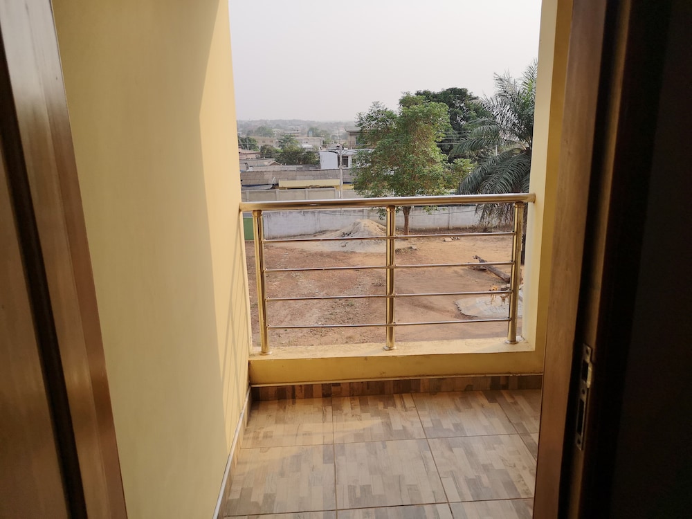 The Golden Apple Guest House