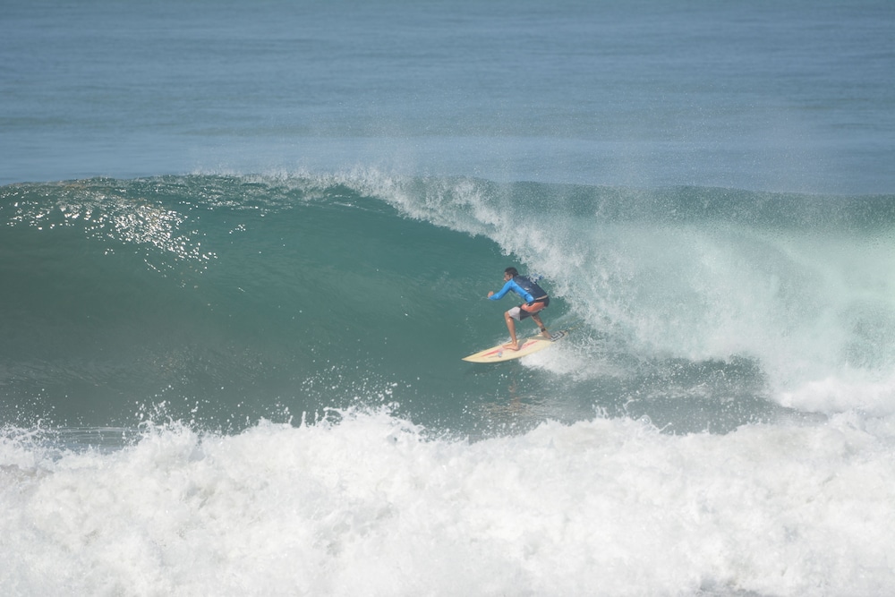 Room2Board Hostel and Surf School