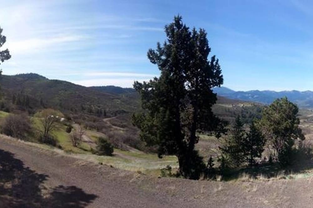 Ashland Vacations - Sunset Chalet - 2600 Sq.ft. Multi-seasonal Retreat - Property Image 12