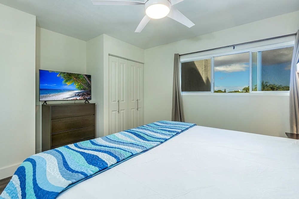 Island Surf 308 1 Bedroom Condo