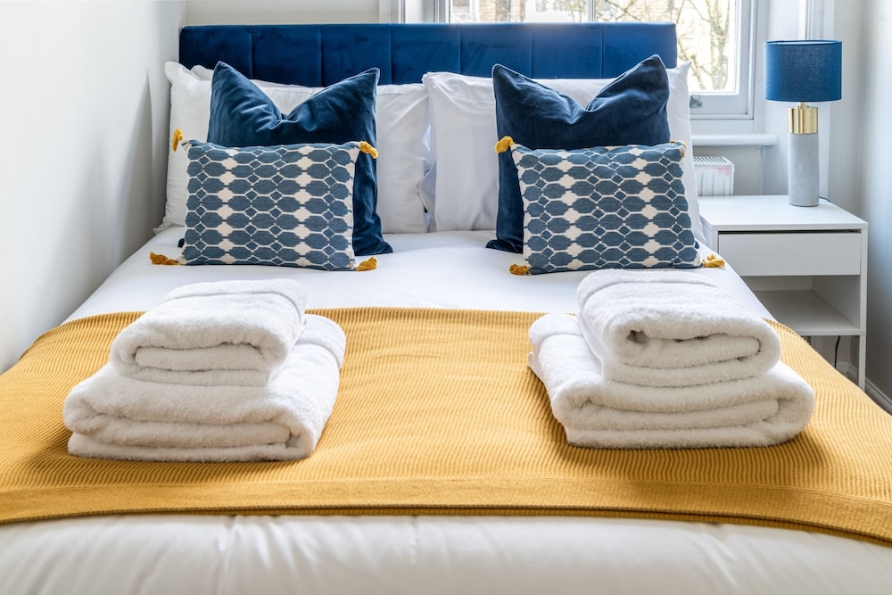 Fantastic Earls Court Flat