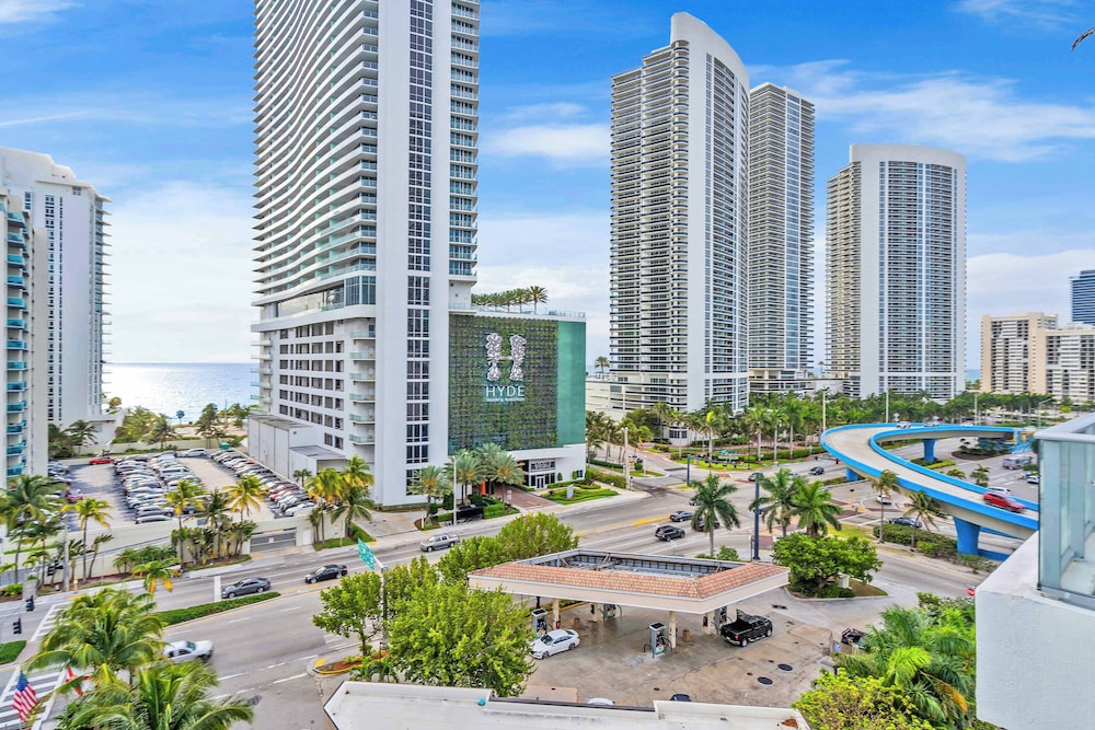Ocean Eagle View - Luxury Oceanfront Stay for 6