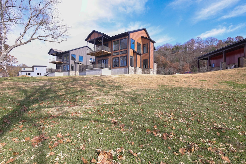 Riverfront Cotter Home: Close to Trout Fishing! view 4