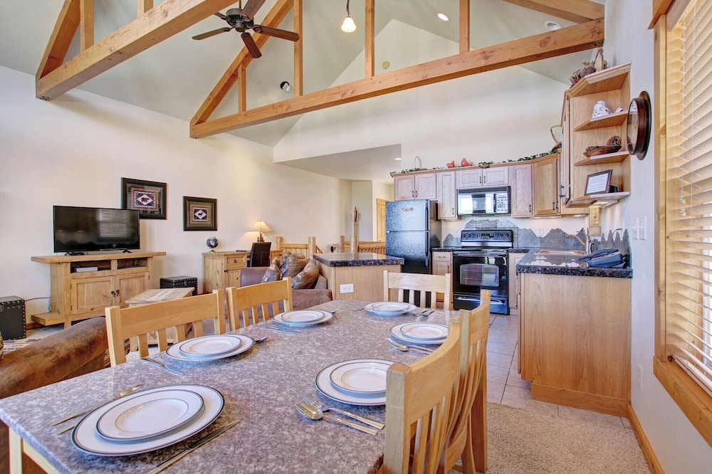 Estes Park Vacation Lodging