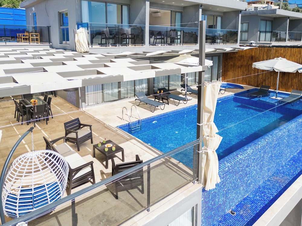 Grand Emora Villas