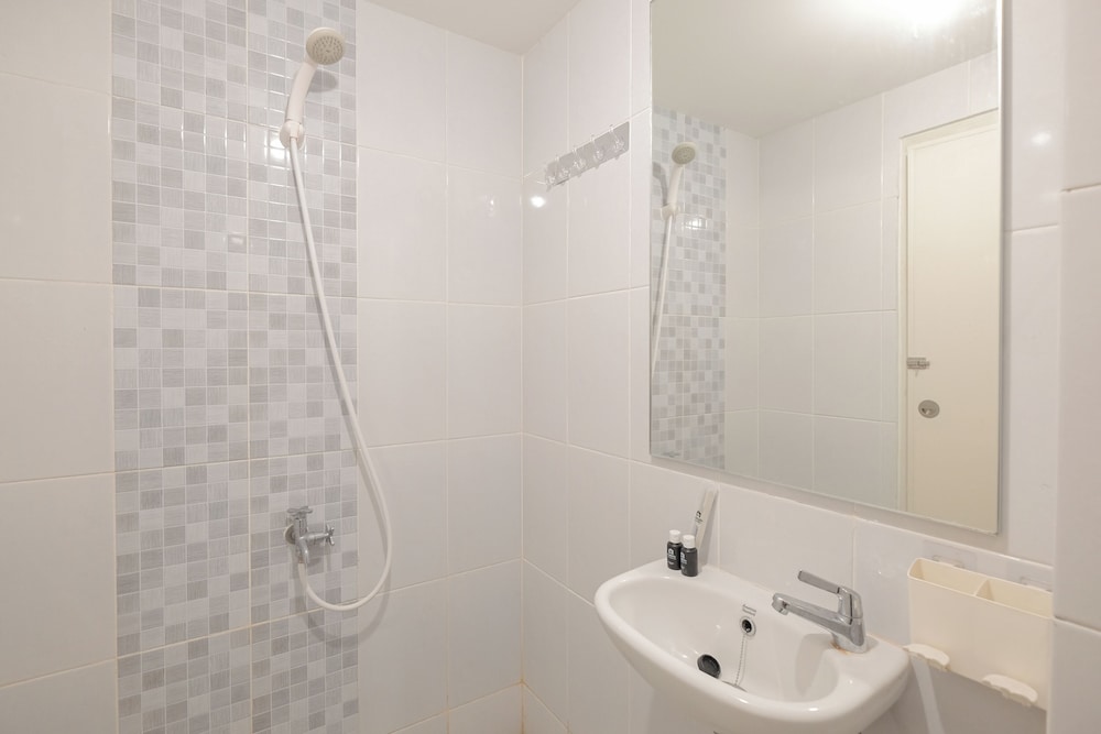 Cozy And Simply Look Studio Apartment Tokyo Riverside Pik 2