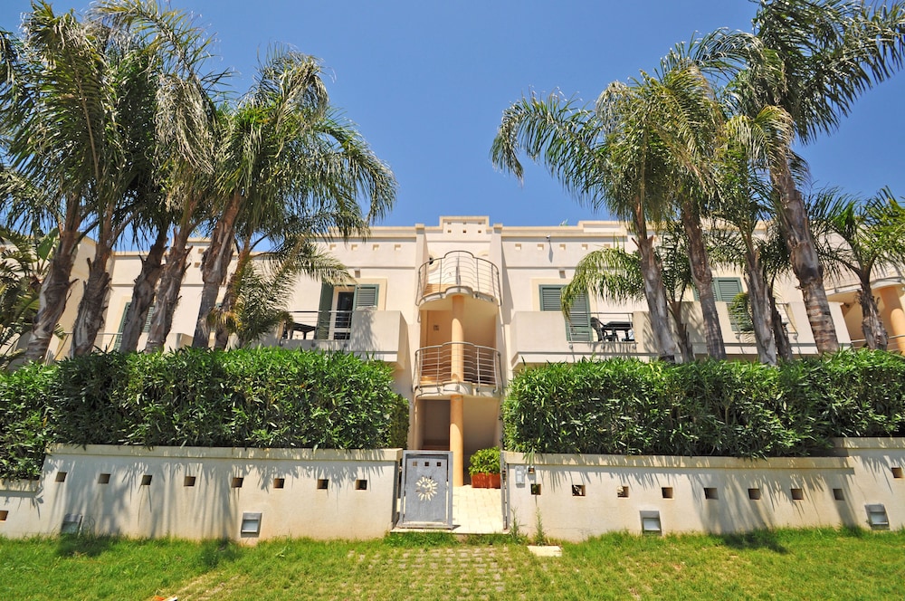Ara Inn Resort
