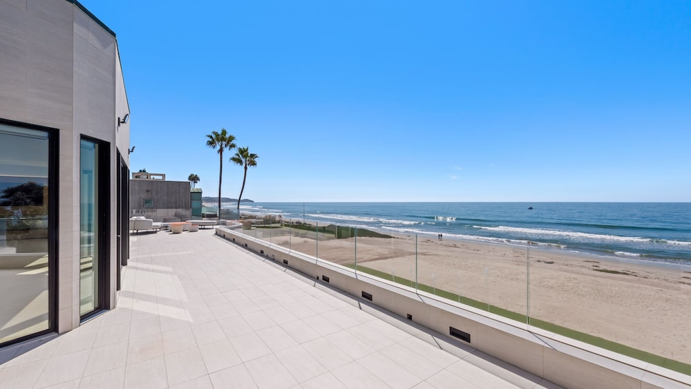 Ultimate Malibu Villa - Property Image 16