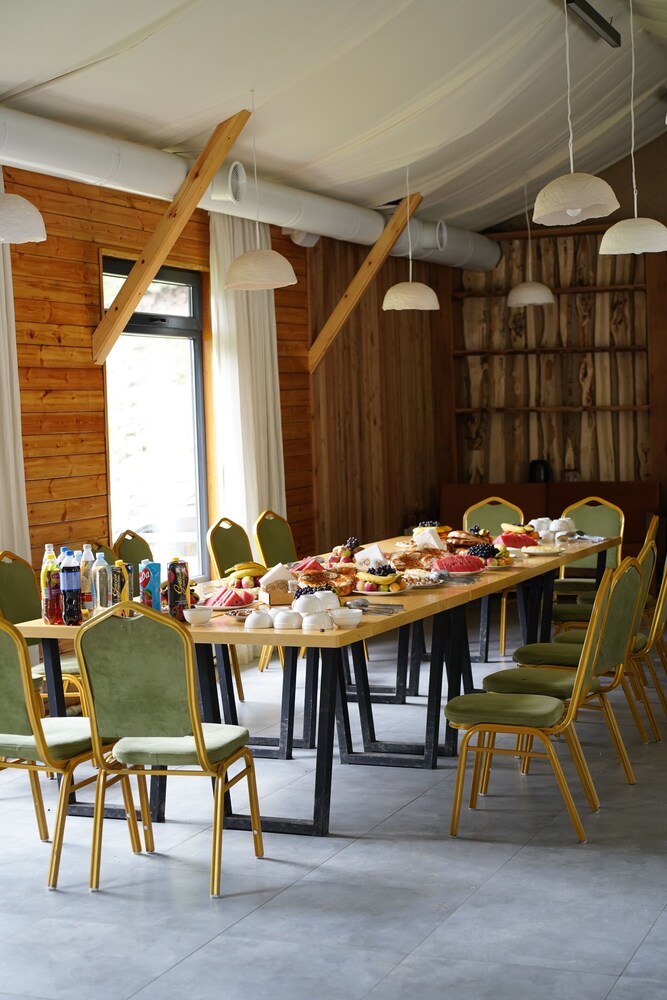 Rayan Eco Resort Sary Oi