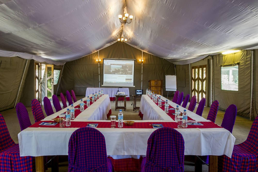 Ngorongoro Serena Safari Lodge