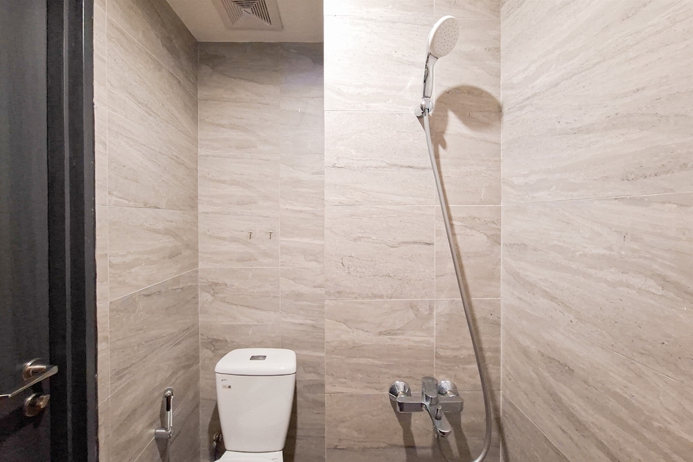 Modern Look Studio At Apartment Collins Boulevard