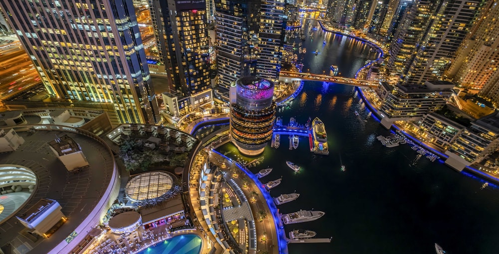 LUX The JW Marina Studio