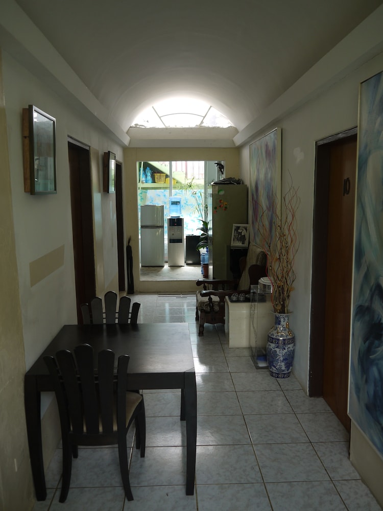 G.T. Guest House