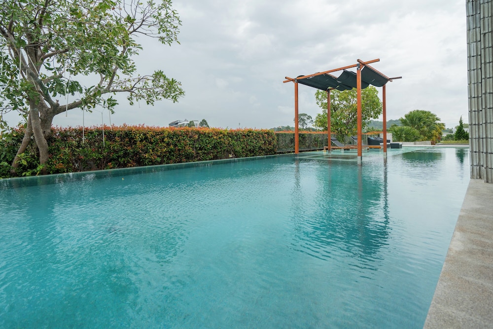 Oceanphere Villa by Prop Hopper