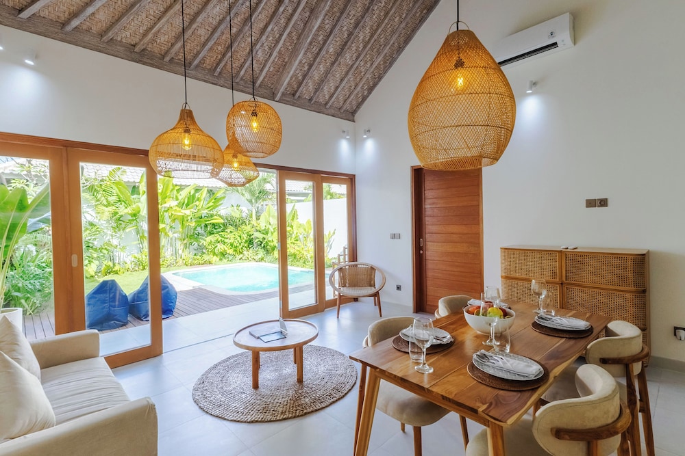 Villa Louna by Pertama Management