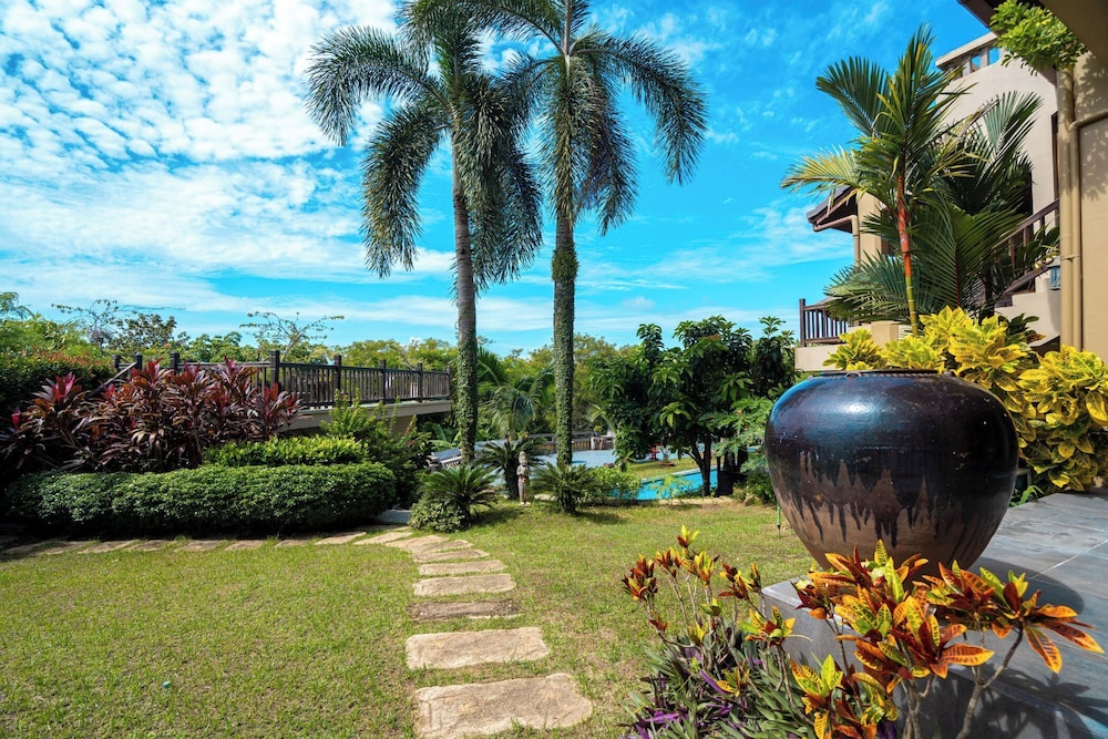 Ocean Pearl Residence