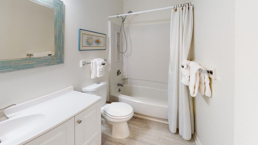 Lighthouse Point 2 by Tybee Vacation Rentals