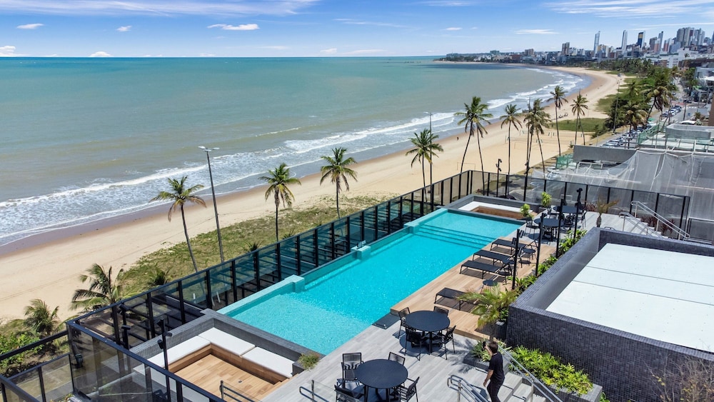 Beach Haus by Carpediem