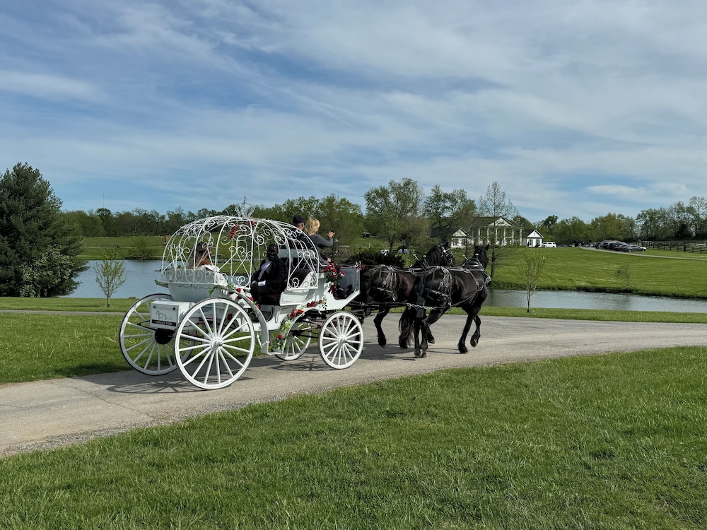 The B & B at Queenslake