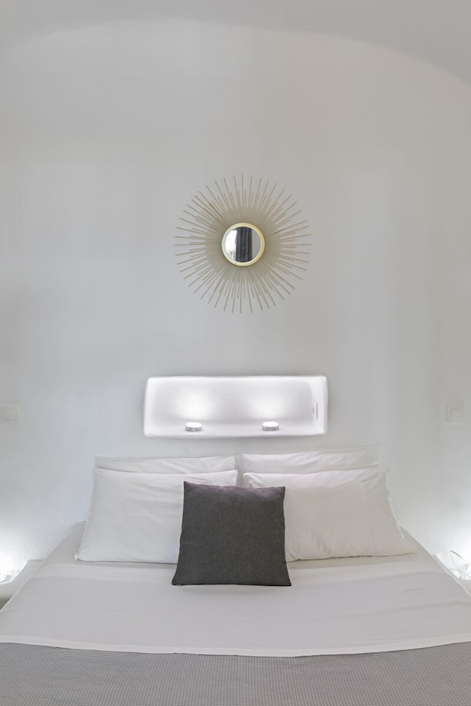 Helianthus Suites