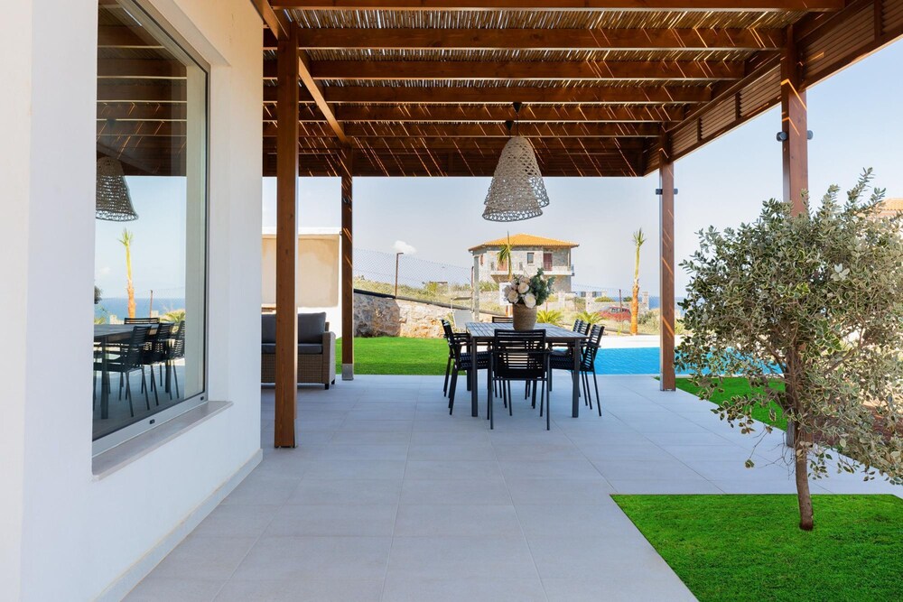 Luxury Villa U With Private Swimming Pool