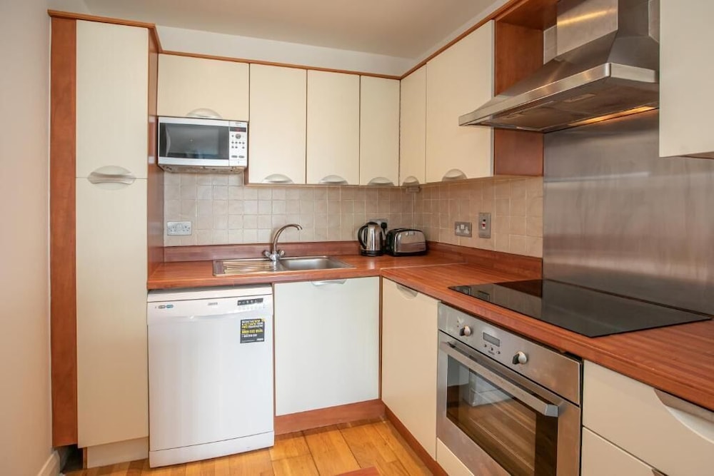Parnell Corner Apartments