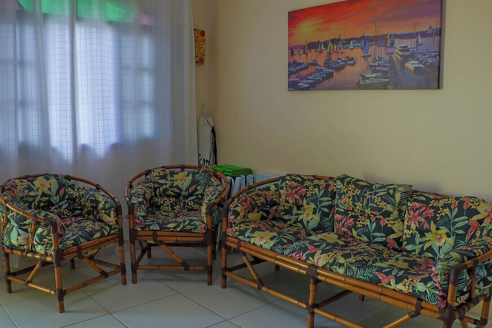 Casa com Wifi e Churrasq a 500m da Praia de Suar o