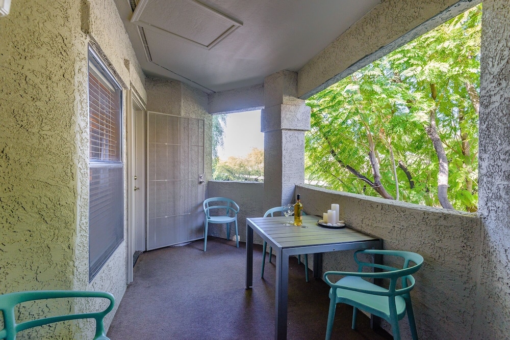 Villa Acacia 2 Bedroom Condo by RedAwning view 5