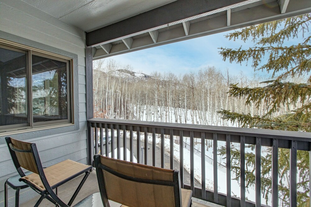 Snow Flower 123 3 Bedroom Condo