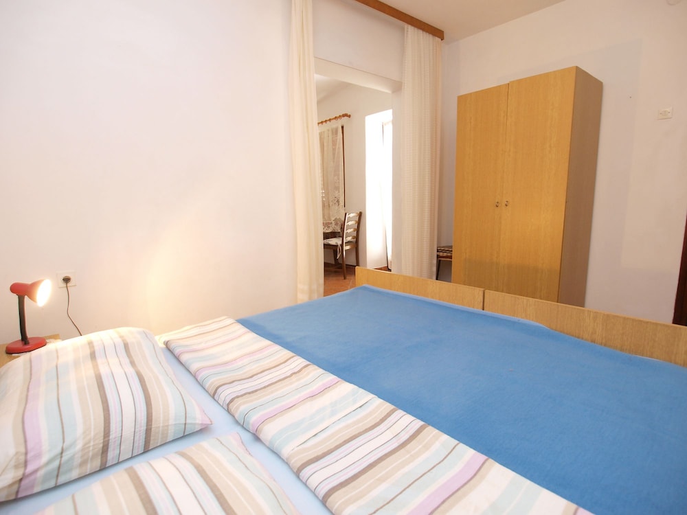 Apartment Ana 1068