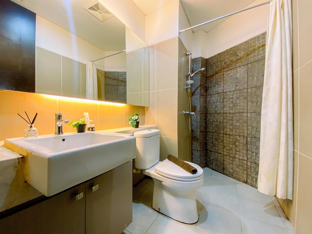 Homey 2Br At Gp Plaza Apartment