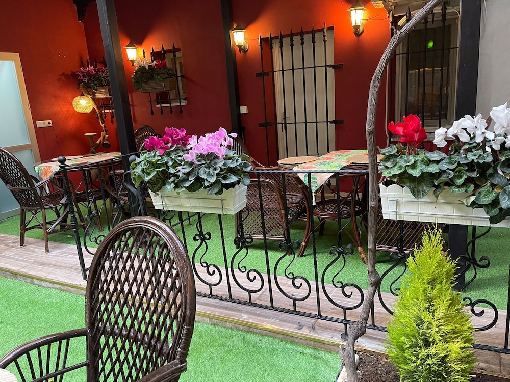 Moda Suit - Image 22