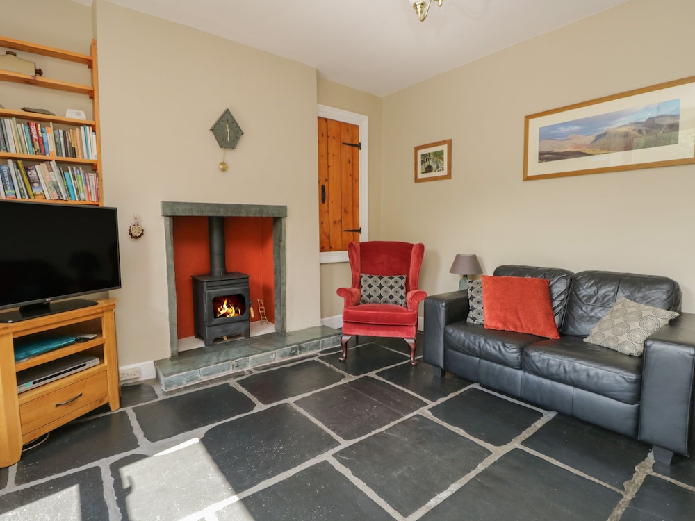 Acorn Cottage