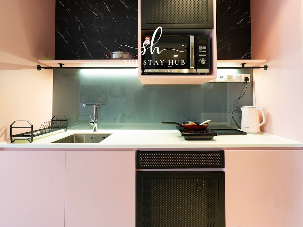 Paxtonz Luxe Suites by The Stay Hub