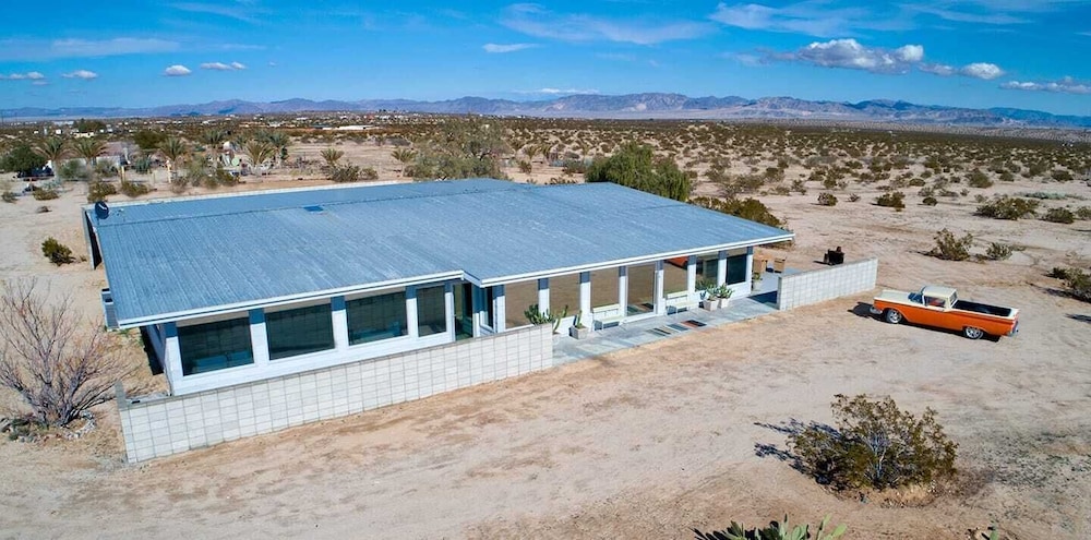 Sky Ranch Noir Luxe Desert Compound With Pool, Sauna & Stargazing