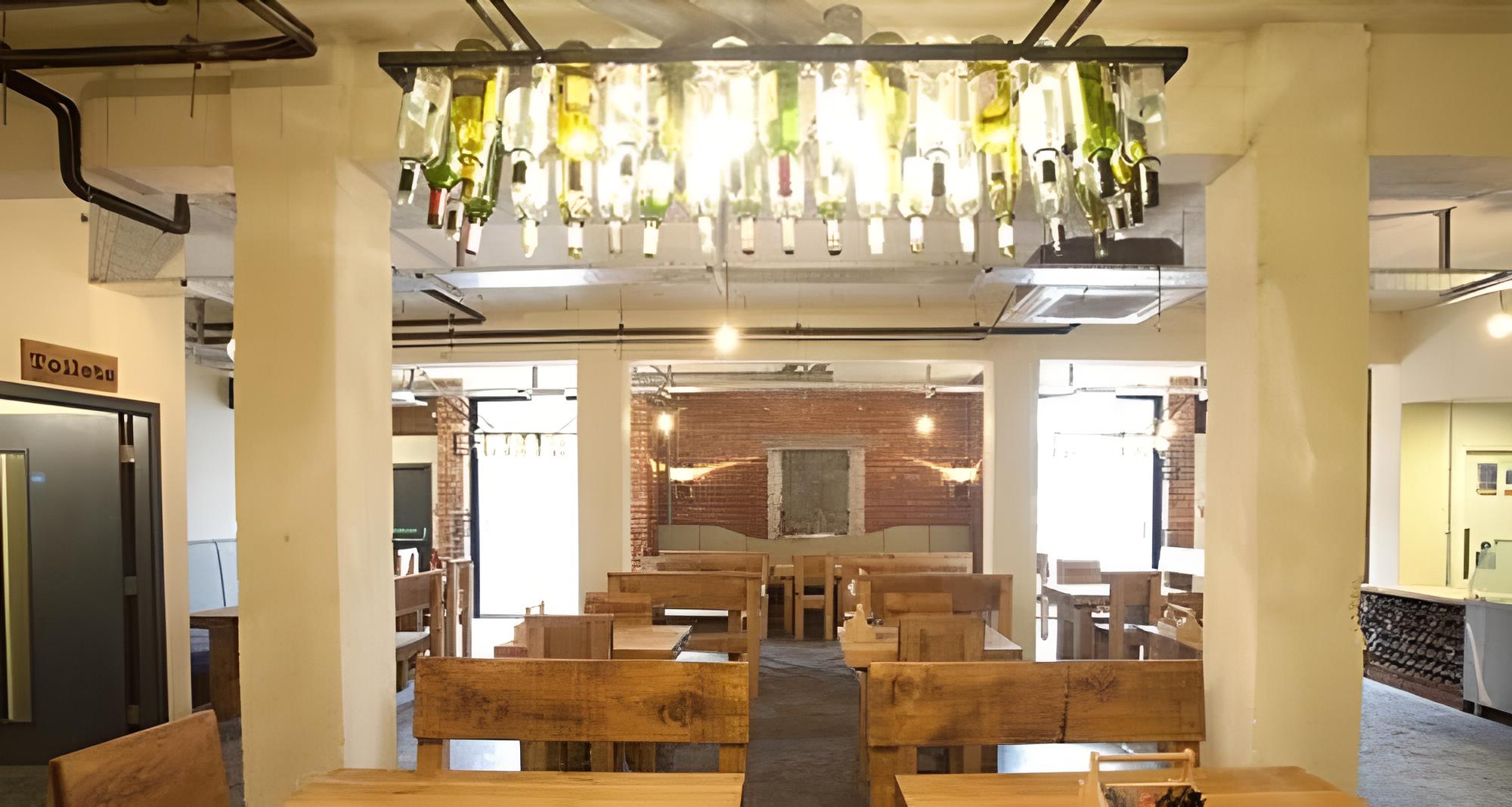 Victoria Warehouse Hotel