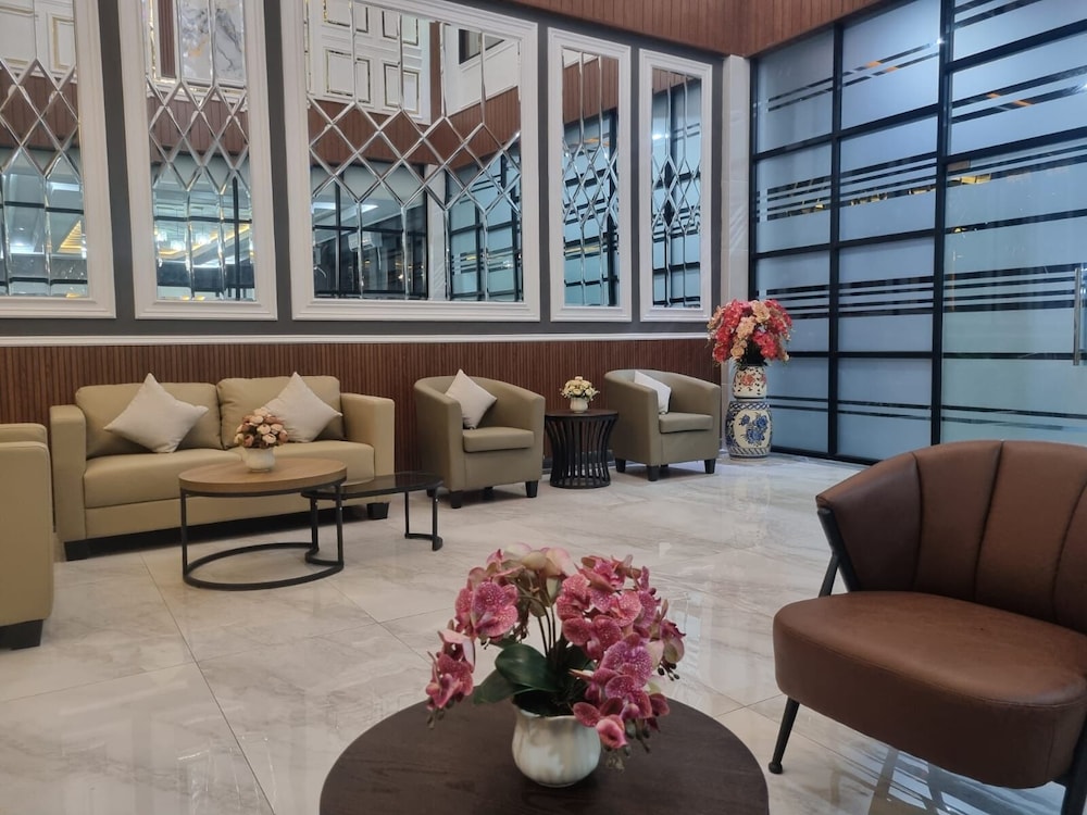 Cam Almira Hotel