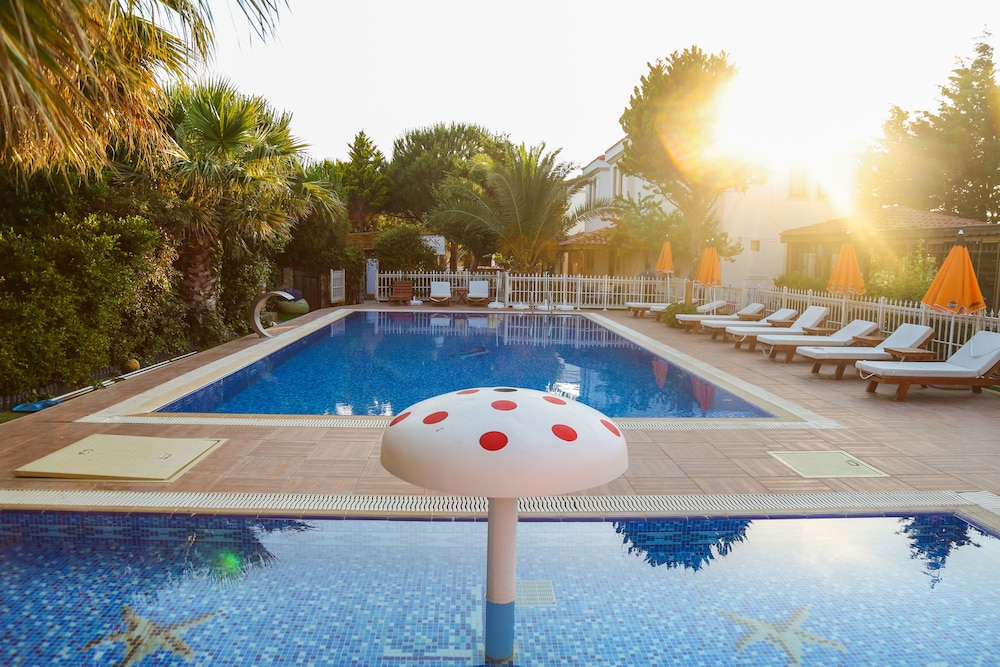 Destina Suit Otel - Image 7