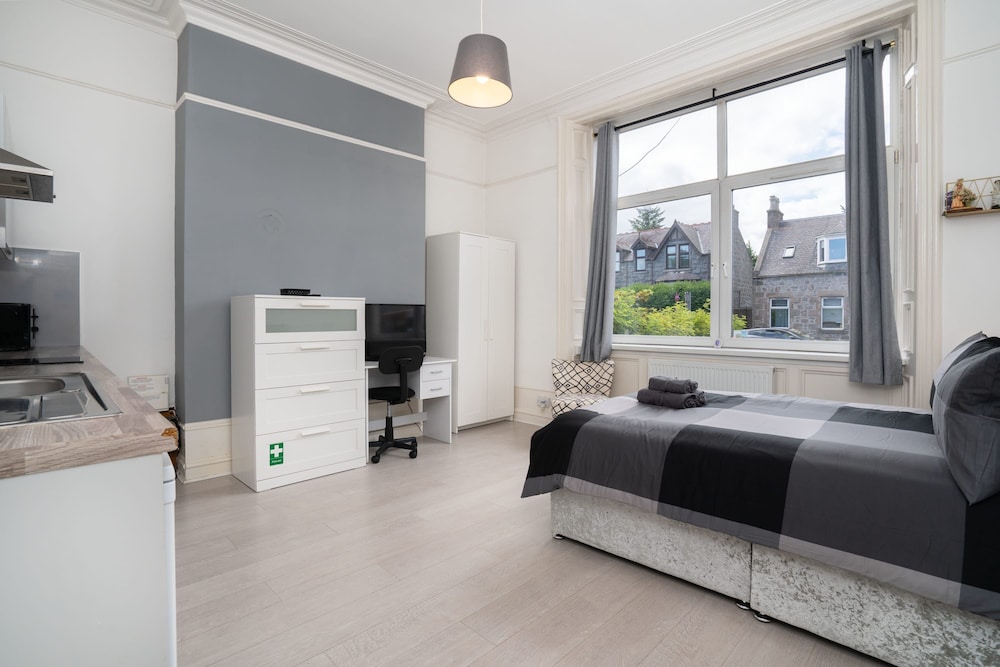 Cosy Fully Equipped Studio 2 Close to University